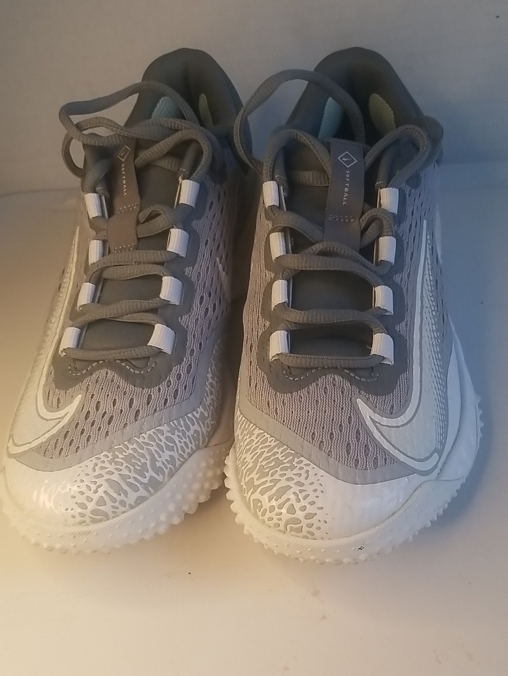 Nike Women Gray and White Lightweight Training Sneakers
